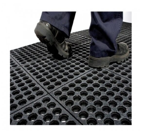 Piso Plancha Antif/Sup Humedas 14X900X900Mm Negro C/Union - Imagen 5