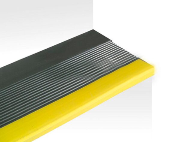 Grada Med/T Bicolor Estria C/P Negro/Amar 4X300X1500Mm Imp