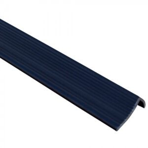 Grada  Angulo Pvc 37 X 37 Mm Negro Tira 3Mts.